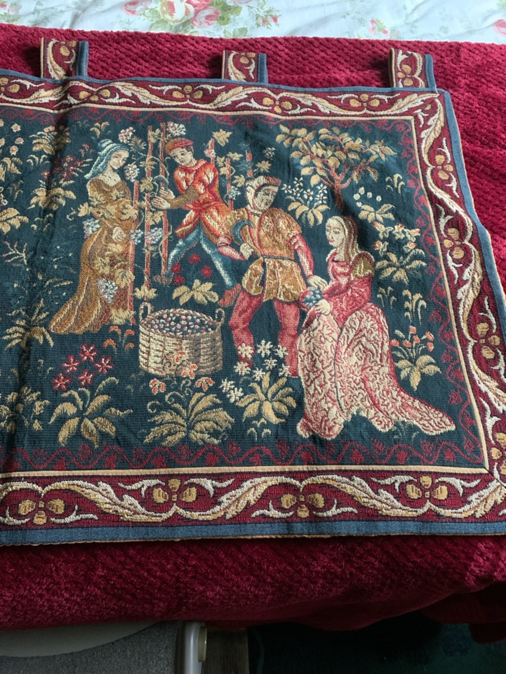 Hanging Tapestry - Picture 3 of 6